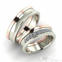 14. Wit/Ros� trouwringen met diamant. Paar 1850,-